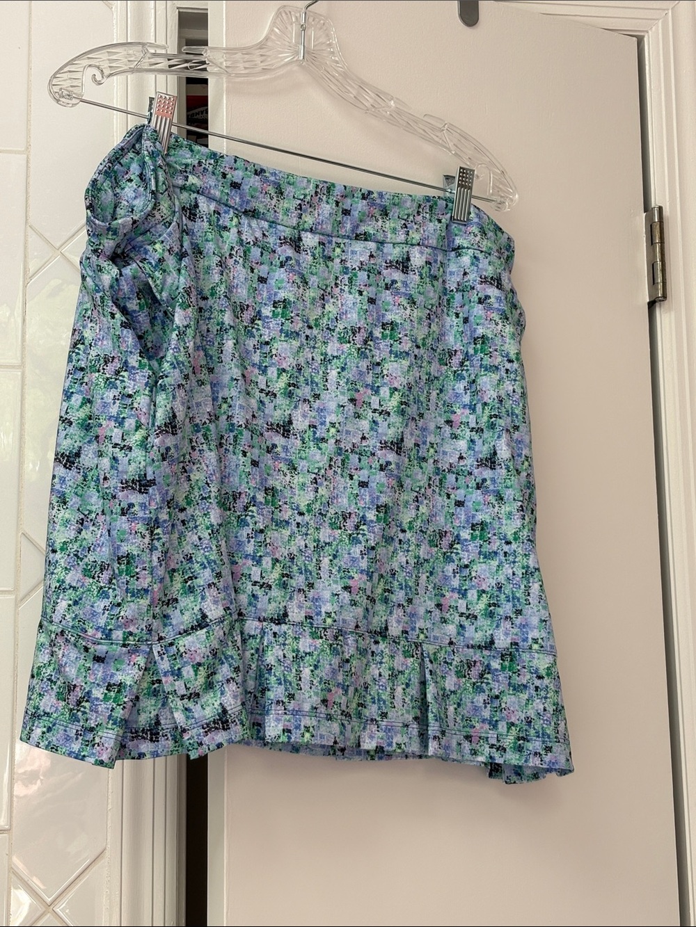 Blue-Green Printed Golf Skort